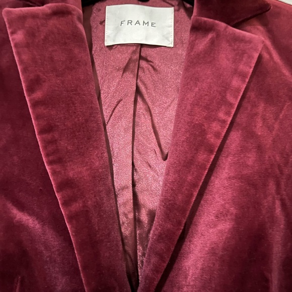 💜💜HP💜💜 NWT Frame Clasic Cut Blazer in Modern Luxe Velvet - Picture 5 of 7